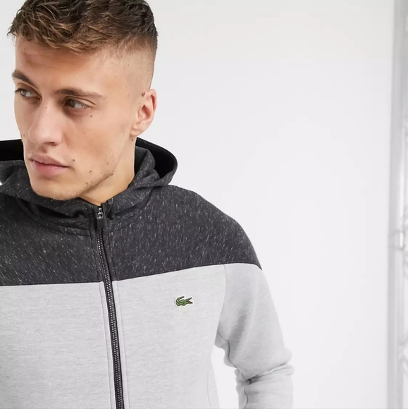 Lacoste hooded rain jacket - Picture 3 of 14